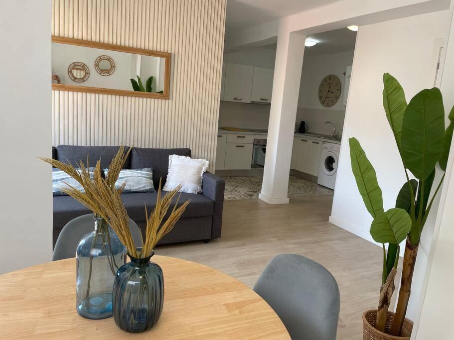 Lovely Apartment Малага Экстерьер фото