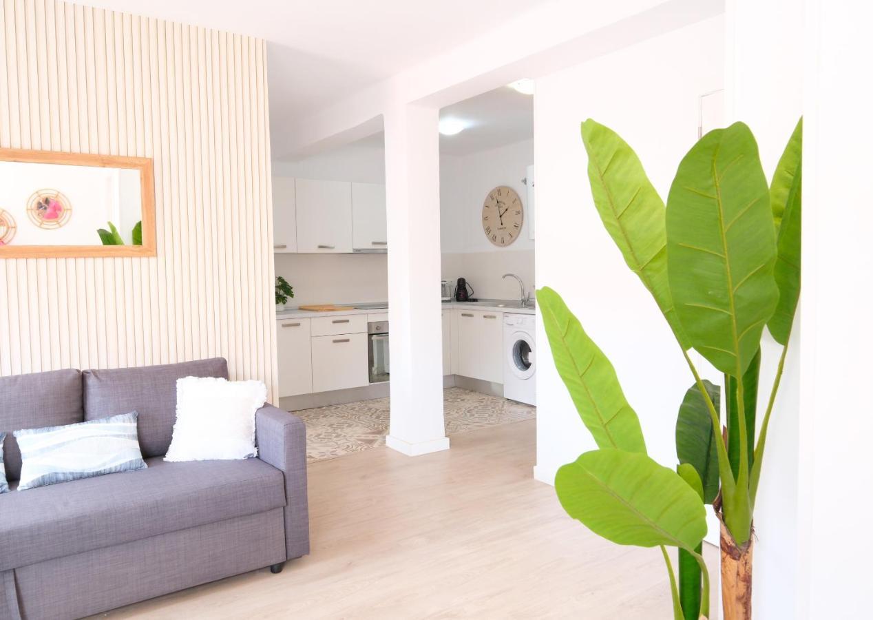 Lovely Apartment Малага Экстерьер фото