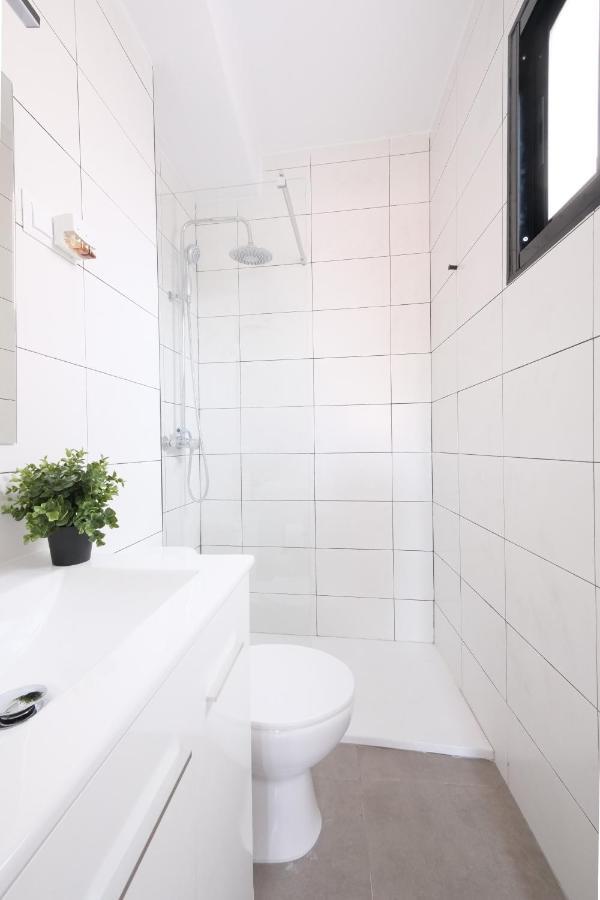 Lovely Apartment Малага Экстерьер фото