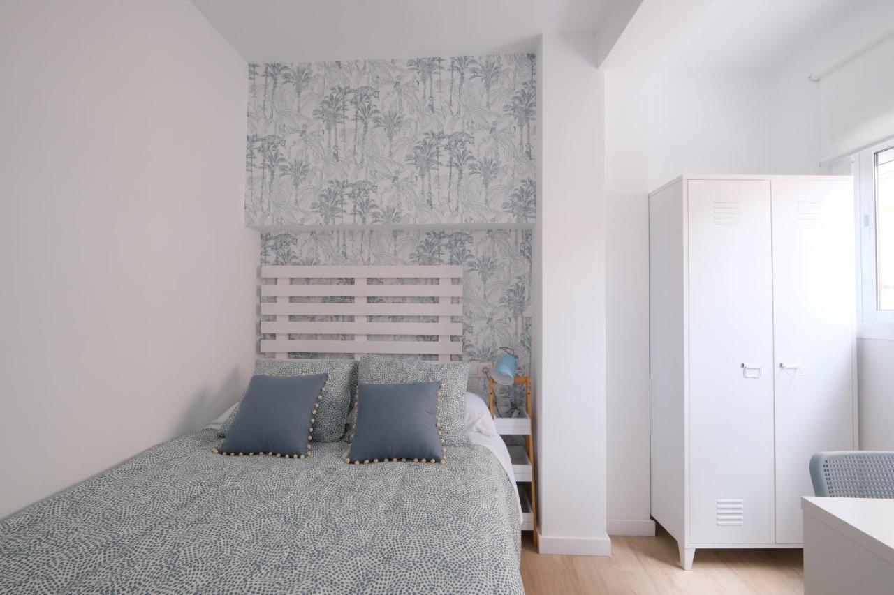 Lovely Apartment Малага Экстерьер фото